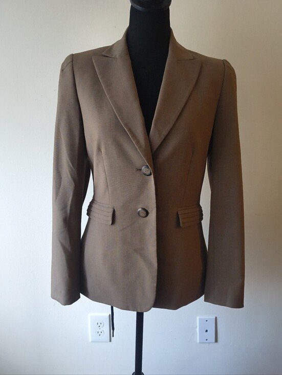 Tahari Arthur S Levine Jackets & Blazers - Tahari Arthur S Levine Brown Two-Button Structured Blazer Jacket Size 4
